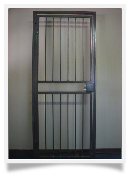trellis-solid-gate trellis-solid-gate